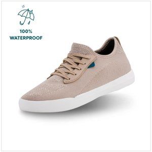 Vessi Women's Weekend in Latte Beige (size 8)